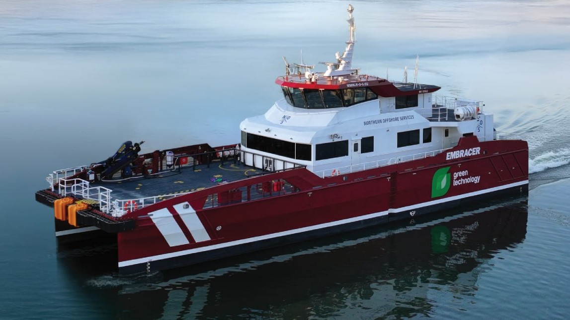 Northern Offshore Services вводить в експлуатацію новий гібридний катамаран «Embracer».
